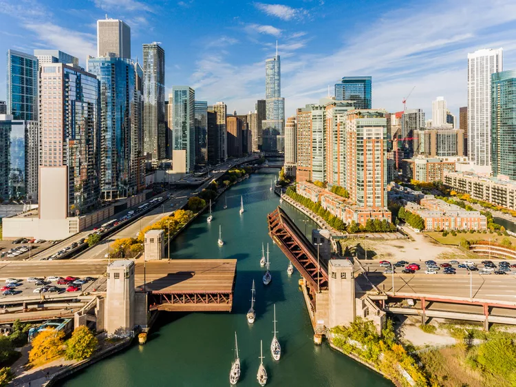 ChicagoIllinois-GoTravelDaily