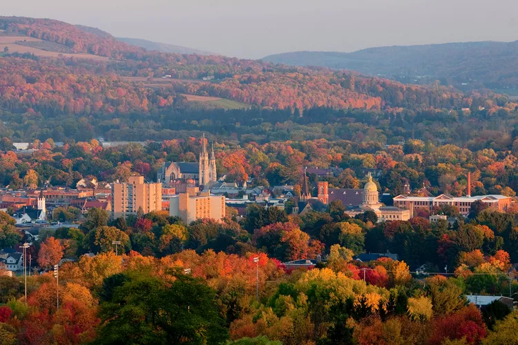 TAL-cortland-city-new-york-autumn-gotraveldaily